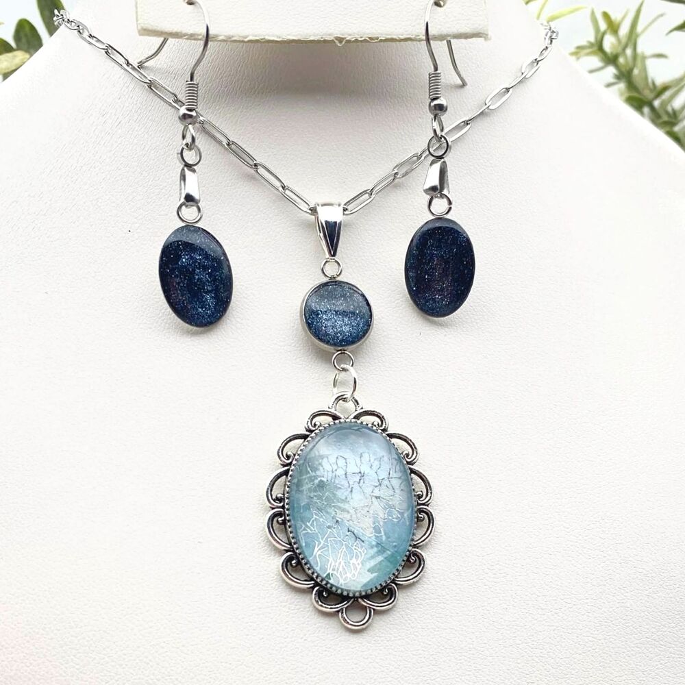 Handmade Blue Druzy & Light Blue Oval Pendant Necklace Jewelry Set Silver Tone